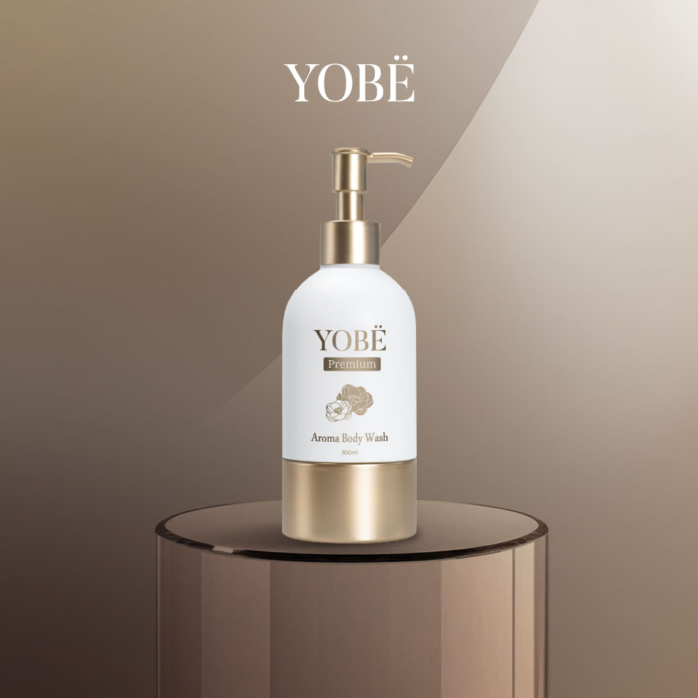 Sữa tắm Dưỡng Ẩm Mềm Mịn Da Tinh Dầu Thơm Aroma 300mL